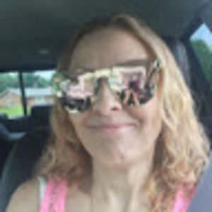 Meet your Posher, Kimberly